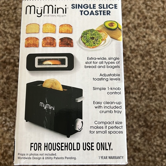 Brand new single slice toaster! Great for small/ tiny home living. - Picture 2 of 3